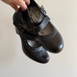 Vintage Black Mary Jane Heels Double Strap